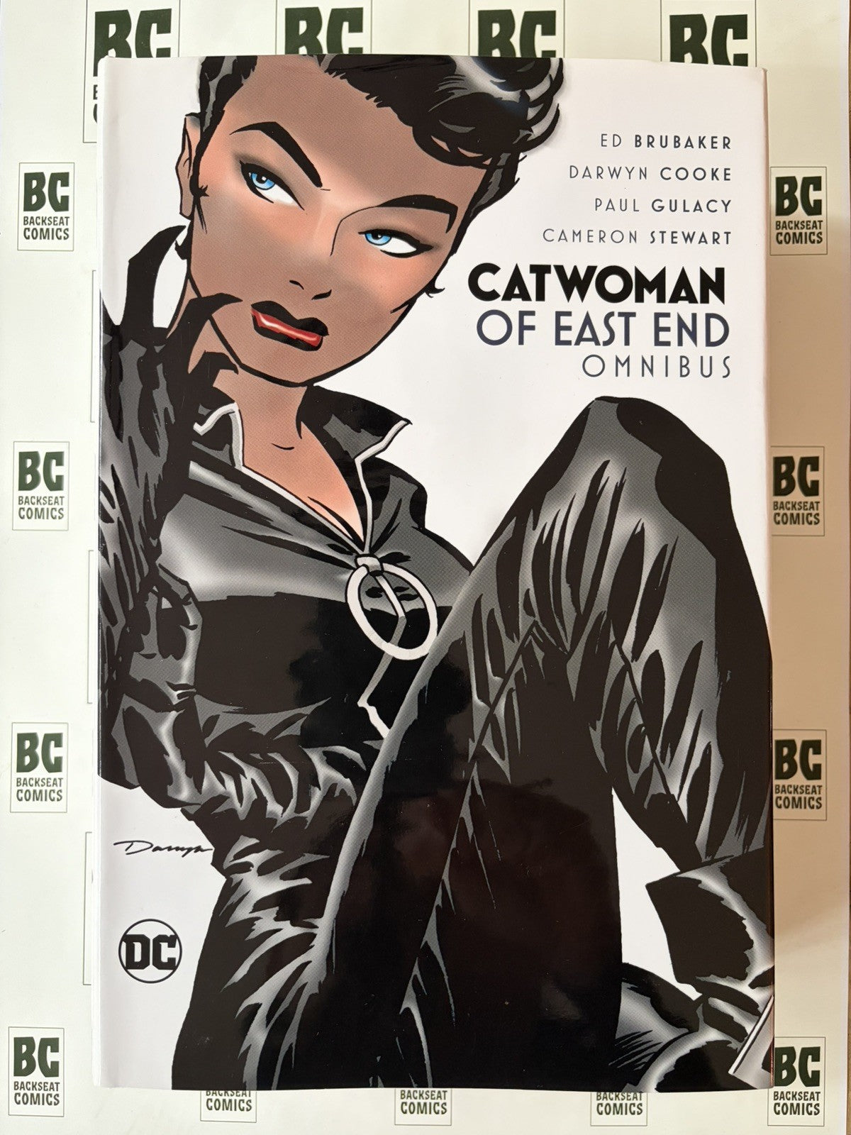 Catwoman of East End Omnibus 